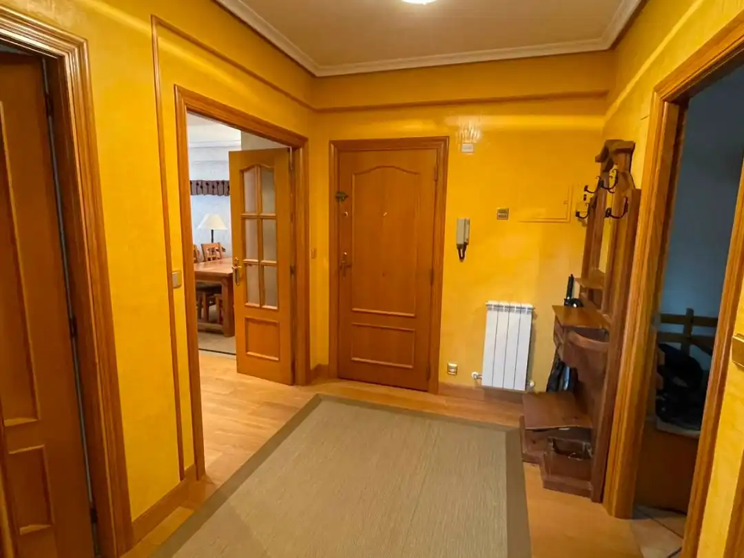 Piso en venta en Errotaundi Pasealekua, 13, Jaizubia - Urdanibia - Puiana Piso en venta en Irun con Terraza y Piscina