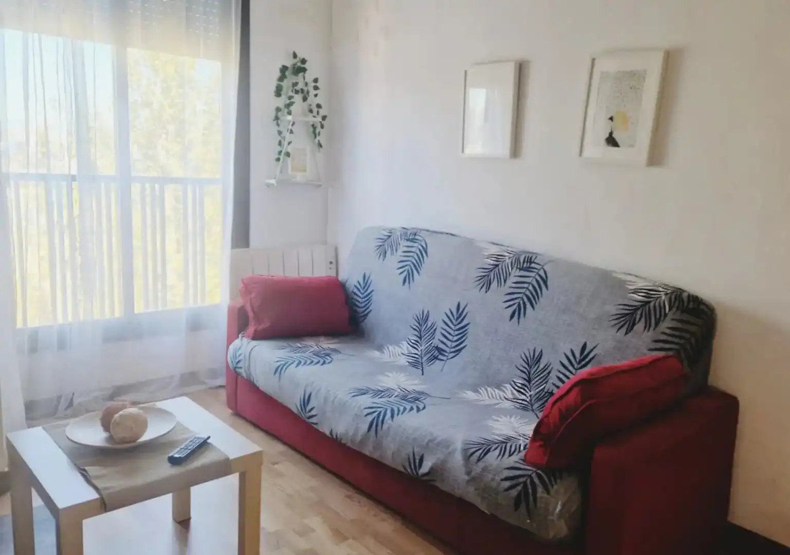Piso de alquiler en Carrer de les Filipines, 27, Russafa Sala de estar de Piso de alquiler en Valencia con Aire acondicionado, Amueblado y Lavadora