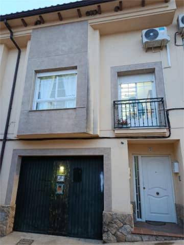 Casa-chalet en Venta en Talayuela