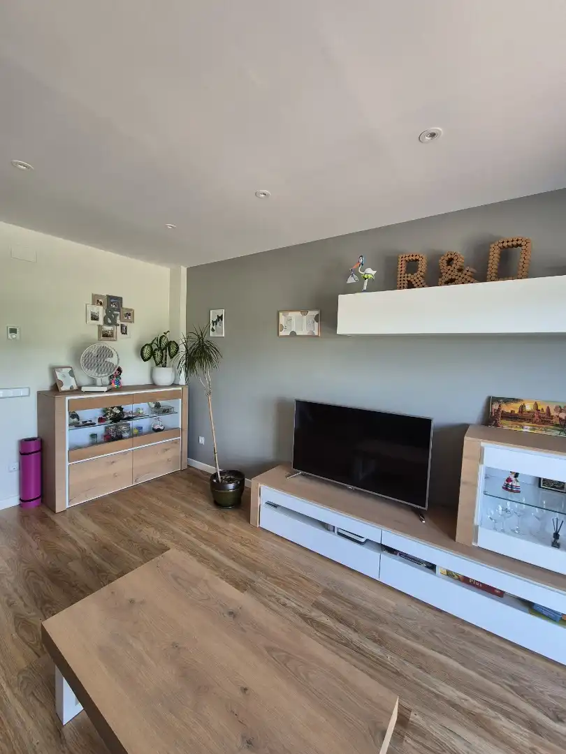 Piso en venta en Calle Higueras, Medrano Sala de estar de Piso en venta en Medrano con Calefacción, Jardín privado y Terraza
