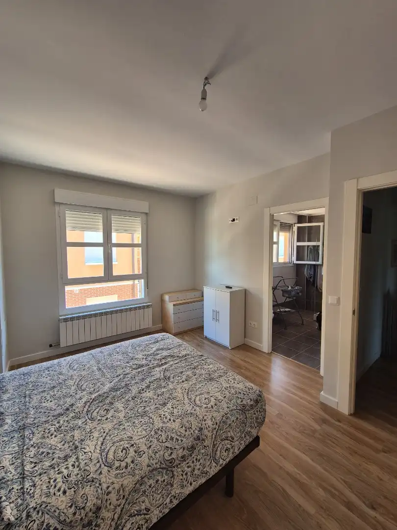 Piso en venta en Calle Higueras, Medrano Habitación de Piso en venta en Medrano con Calefacción, Jardín privado y Terraza