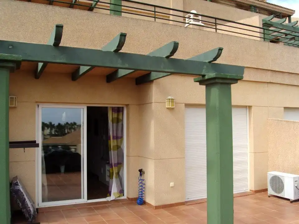 Piso en venta en Calle Colinas del Mar, 12, La Alcaidesa Terraza de Piso en venta en La Alcaidesa con Aire acondicionado, Terraza y Piscina