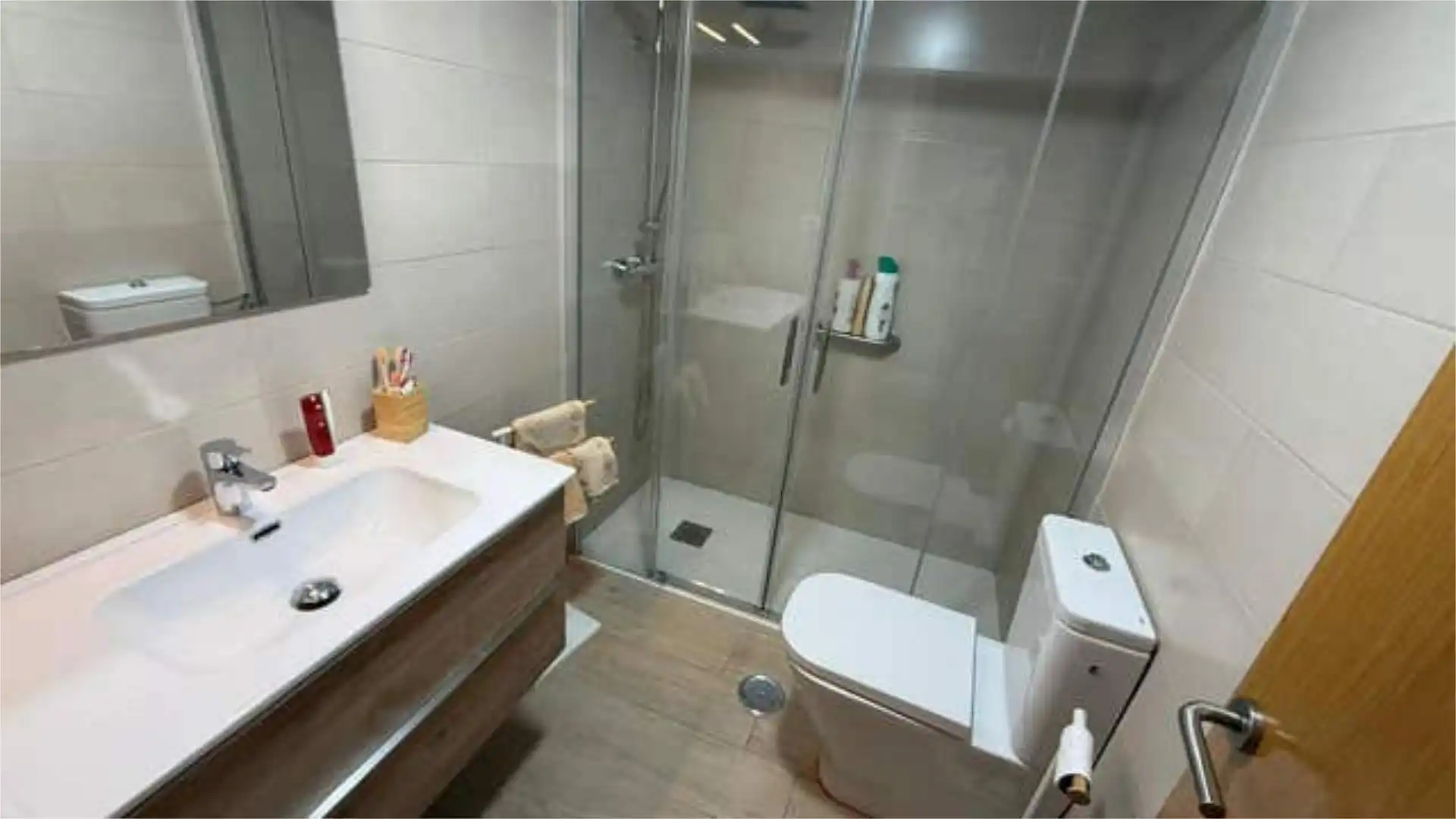 Bathroom of Attic for sale in Guardamar del Segura  with Terrace