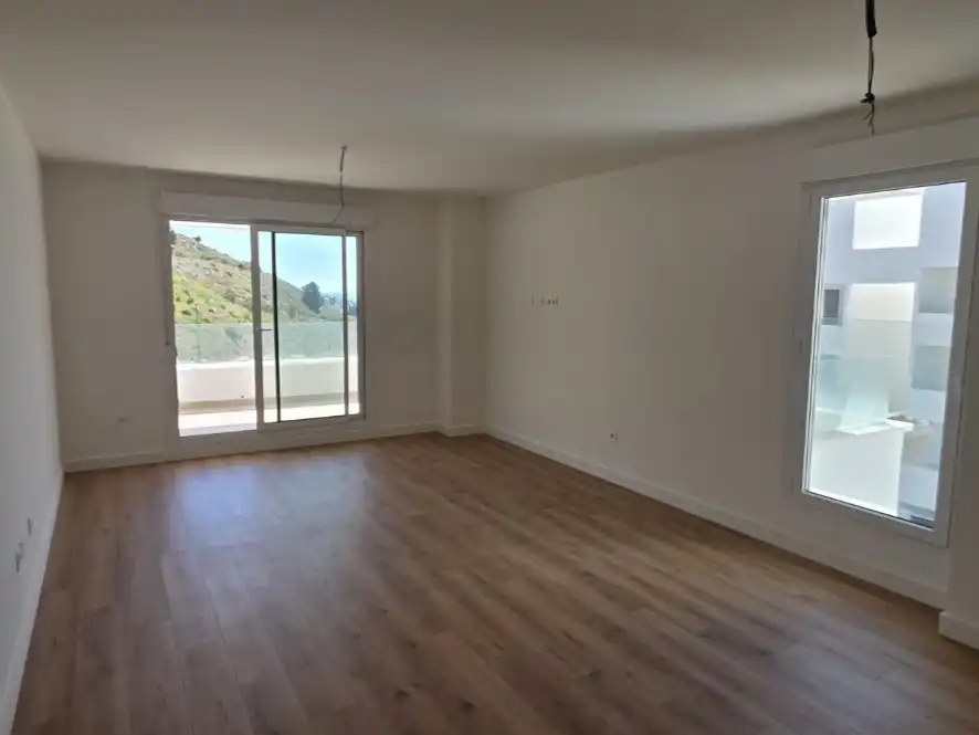 Piso de alquiler en Avenida Arrigo Boito, 5, Limonar Sala de estar de Piso de alquiler en Málaga con Aire acondicionado, Jardín privado y Parquet