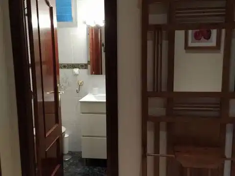 Wohnung zur Miete in Calle Malvaloca, 1, Tiro de Línea Badezimmer von Wohnung zur Miete in Sevilla mit Klimaanlage, Heizung und Möbliert