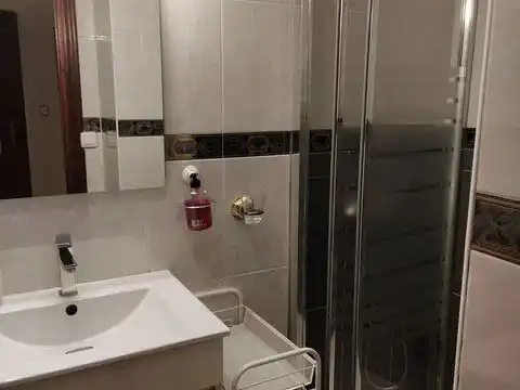 Wohnung zur Miete in Calle Malvaloca, 1, Tiro de Línea Badezimmer von Wohnung zur Miete in Sevilla mit Klimaanlage, Heizung und Möbliert