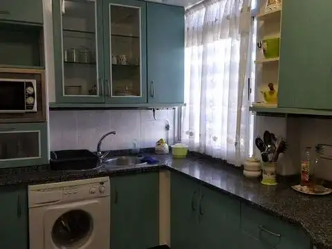 Wohnung zur Miete in Calle Malvaloca, 1, Tiro de Línea Küche von Wohnung zur Miete in Sevilla mit Klimaanlage, Heizung und Möbliert