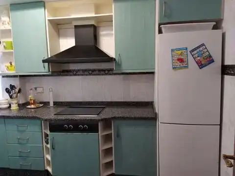 Wohnung zur Miete in Calle Malvaloca, 1, Tiro de Línea Küche von Wohnung zur Miete in Sevilla mit Klimaanlage, Heizung und Möbliert