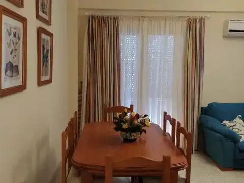 Wohnung zur Miete in Calle Malvaloca, 1, Tiro de Línea Esszimmer von Wohnung zur Miete in Sevilla mit Klimaanlage, Heizung und Möbliert