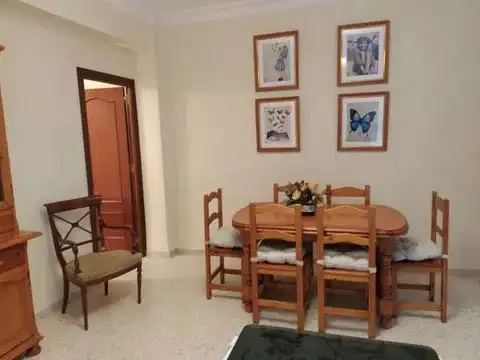 Wohnung zur Miete in Calle Malvaloca, 1, Tiro de Línea Esszimmer von Wohnung zur Miete in Sevilla mit Klimaanlage, Heizung und Möbliert