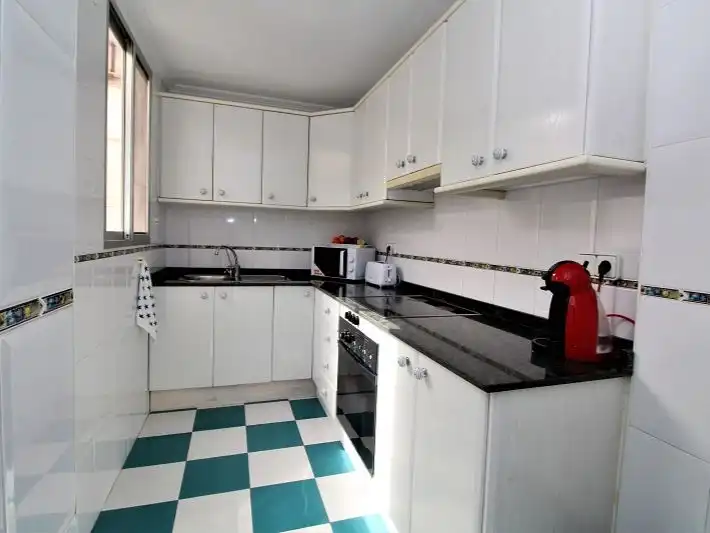 Habitació a Calle de Donoso Cortés, 13, Carolinas Bajas Habitació a Calle de Donoso Cortés, 13, Carolinas Bajas