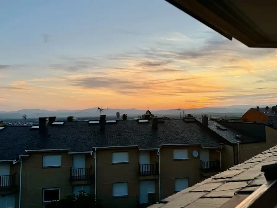 Wohnung zur Miete in Calle el Pozo, 6, Ponferrada Außenansicht von Wohnung zur Miete in Ponferrada