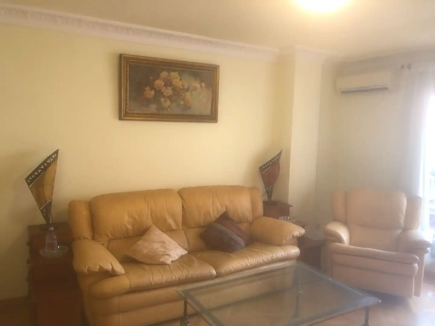Flat for rent in Calle de Minerva, 70, Valdebernardo - Valderribas Living room of Flat for rent in Madrid with Air Conditioner, Heating and Parquet flooring