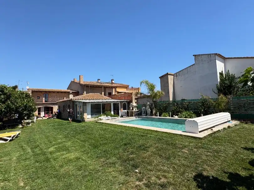 Flat for sale in Carrer de Sant Valenti, 3, Vilamacolum Garden of Flat for sale in Vilamacolum with Heating, Private garden and Terrace