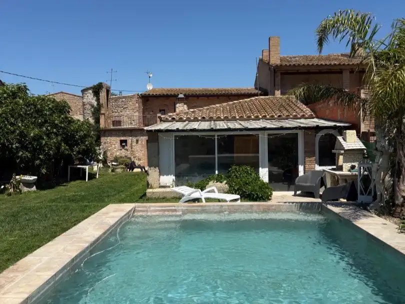 Flat for sale in Carrer de Sant Valenti, 3, Vilamacolum Swimming pool of Flat for sale in Vilamacolum with Heating, Private garden and Terrace
