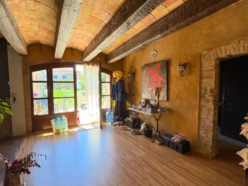 Flat for sale in Carrer de Sant Valenti, 3, Vilamacolum Flat for sale in Vilamacolum with Heating, Private garden and Terrace