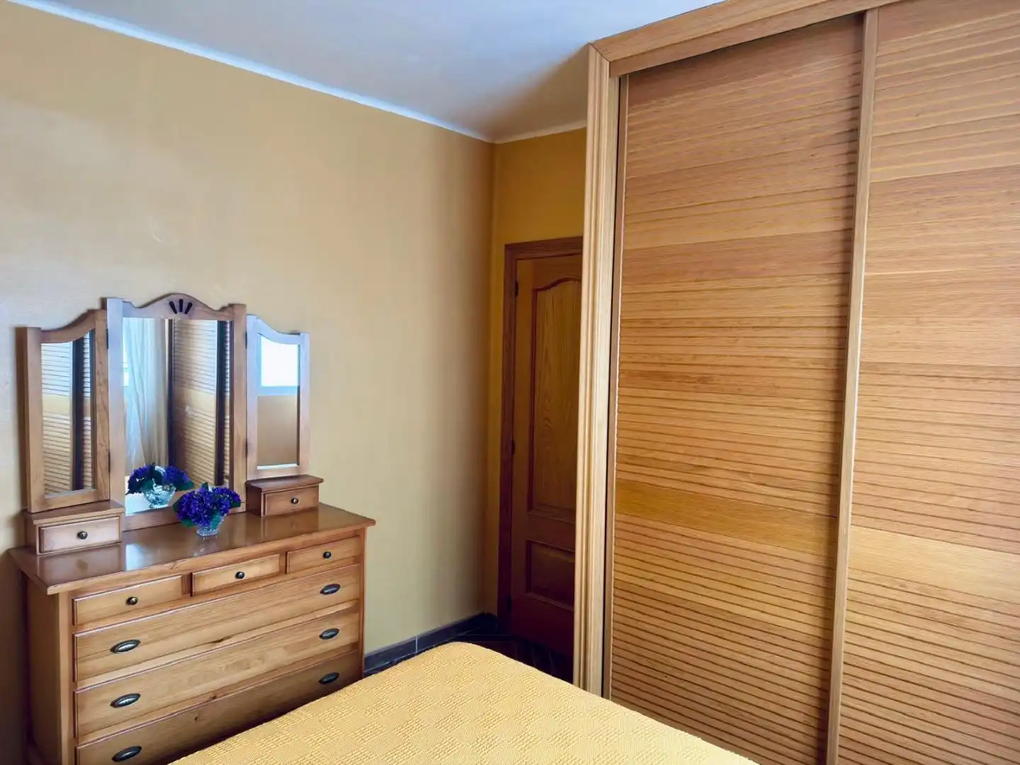 Flat for sale in Carrer Agustín Oliver, 4, Sant Antoni Bedroom of Flat for sale in Cullera with Air Conditioner, Terrace and Balcony