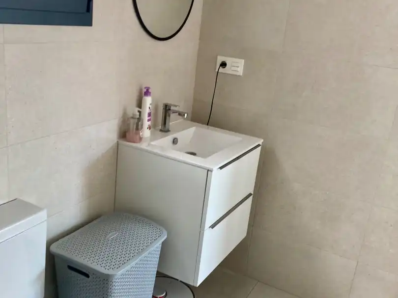 Houses for sale in Carrer de Xipre, 52, Gran Alacant Bathroom of Houses for sale in Santa Pola with Air Conditioner, Terrace and Swimming Pool