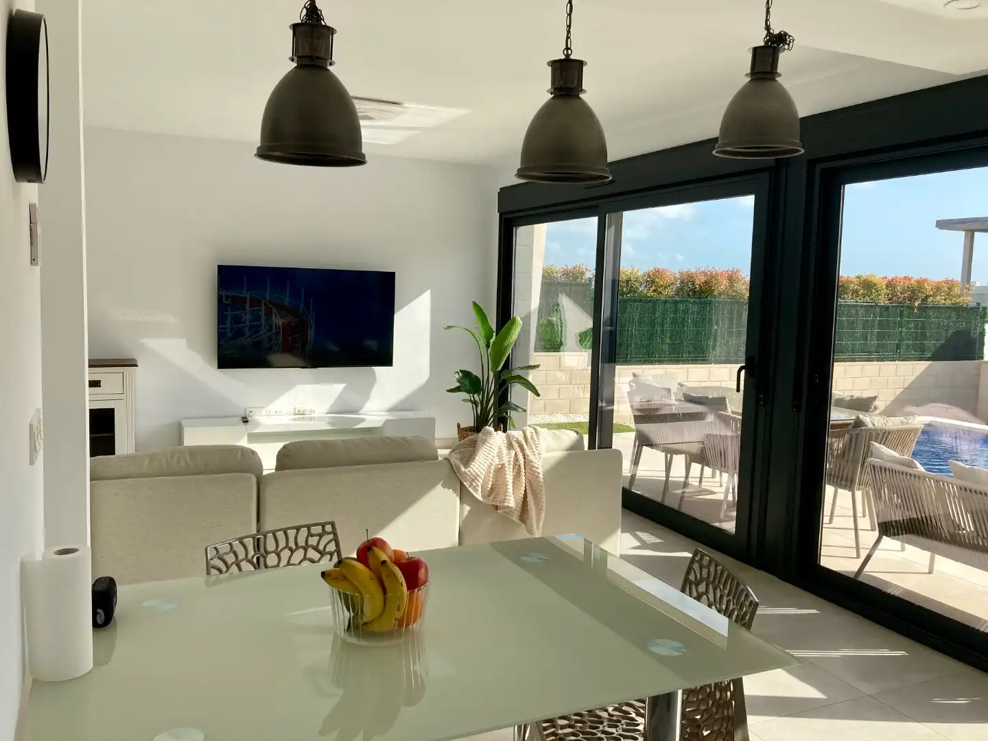 Houses for sale in Carrer de Xipre, 52, Gran Alacant Dining room of Houses for sale in Santa Pola with Air Conditioner, Terrace and Swimming Pool