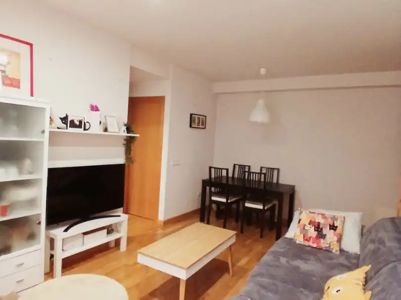 Piso en venta en Calle de Angeles Gasset, 115, San Fernando - Carretera de Valencia Sala de estar de Piso en venta en Cuenca Capital