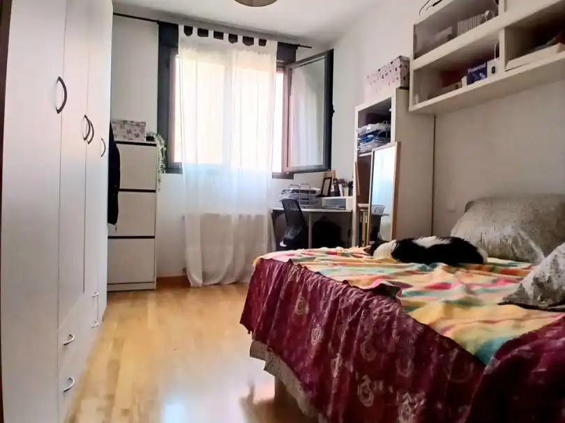 Piso en venta en Calle de Angeles Gasset, 115, San Fernando - Carretera de Valencia Habitación de Piso en venta en Cuenca Capital