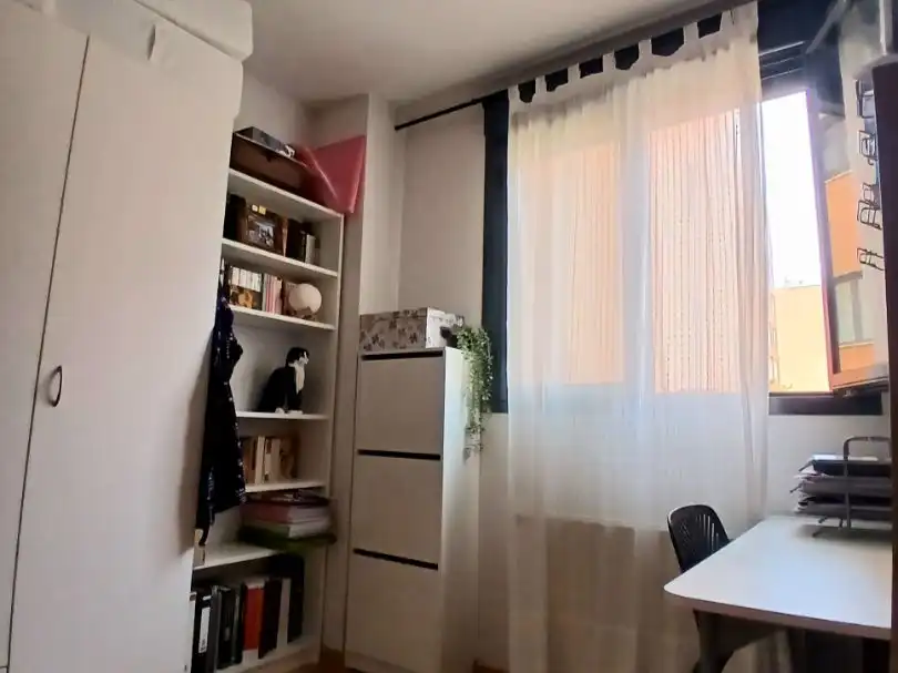 Piso en venta en Calle de Angeles Gasset, 115, San Fernando - Carretera de Valencia Habitación de Piso en venta en Cuenca Capital