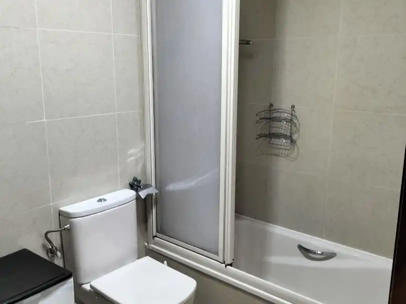 Flat for rent in Calle Morcín, 6, Montecerrao Flat for rent in Calle Morcín, 6, Montecerrao