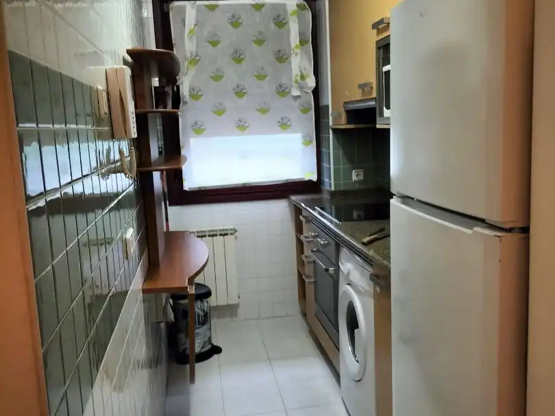 Flat for rent in Calle Morcín, 6, Montecerrao Flat for rent in Calle Morcín, 6, Montecerrao