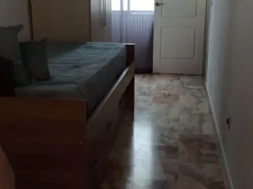 Pis de lloguer a Calle del Alcalde de la Cruz Ceballos, 9, Ciudad Jardín - Zoco Dormitori de Pis de lloguer en Córdoba Capital amb Aire condicionat