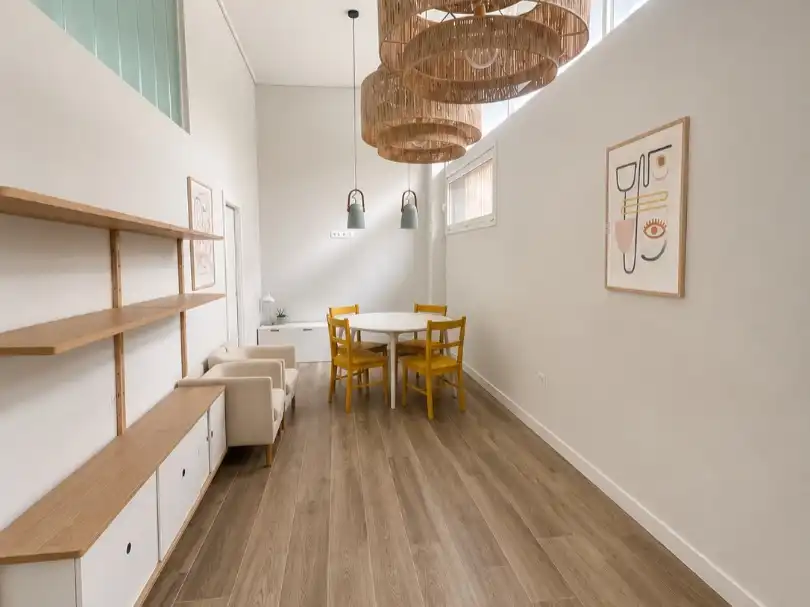 Piso en venta en Calle Sorzano, 16, La Cava - Fardachón Comedor de Piso en venta en Logroño con Aire acondicionado, Terraza y Piscina