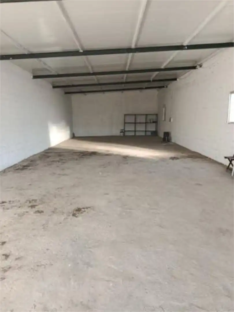 Industrial buildings for rent in Villaverde del Río