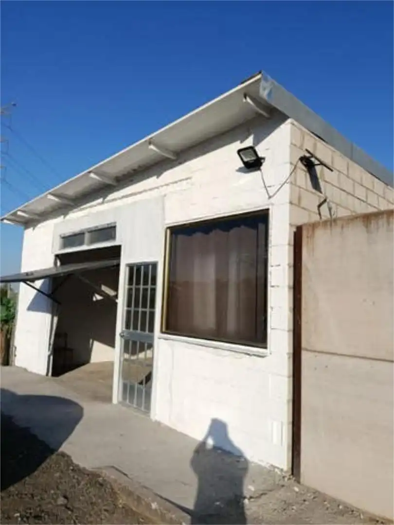 Exterior view of Industrial buildings for rent in Villaverde del Río