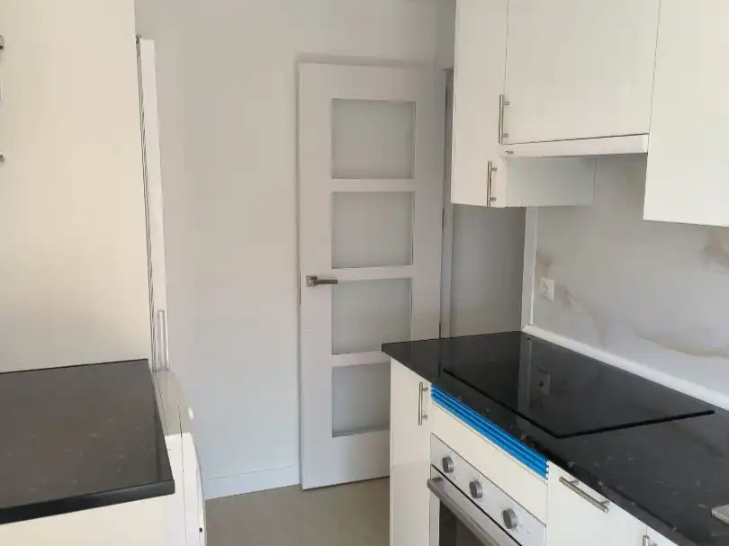 Wohnung zum Verkauf in Calle del Estroncio, 11, Los Rosales Küche von Wohnung zum Verkauf in Madrid mit Klimaanlage