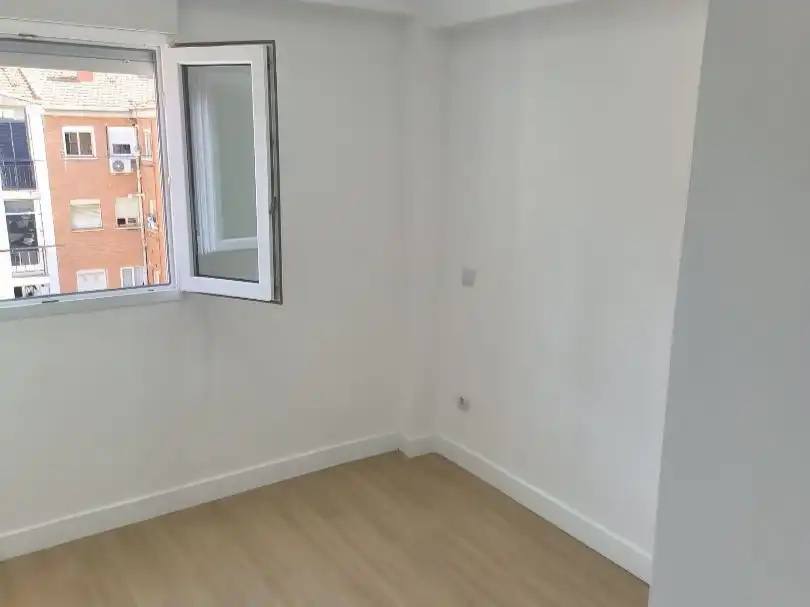 Wohnung zum Verkauf in Calle del Estroncio, 11, Los Rosales Schlafzimmer von Wohnung zum Verkauf in Madrid mit Klimaanlage