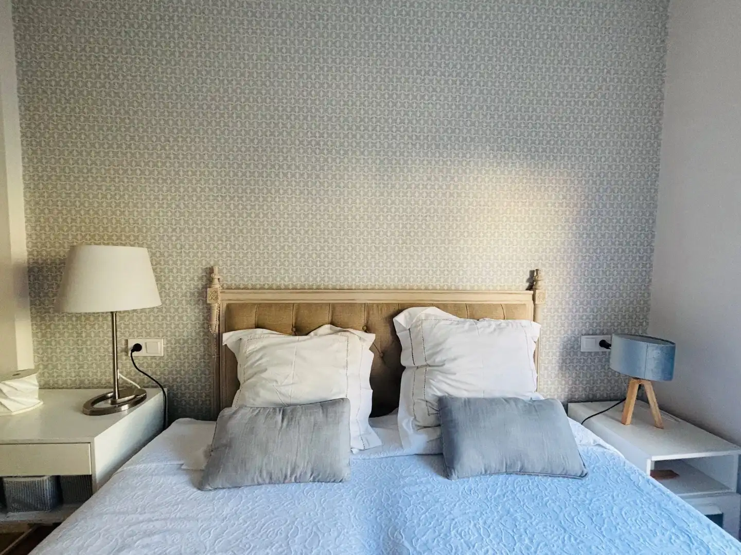 Flat for rent in Calle de Isaac Peral, 48, Vallehermoso Bedroom of Flat for rent in Madrid with Air Conditioner, Heating and Parquet flooring