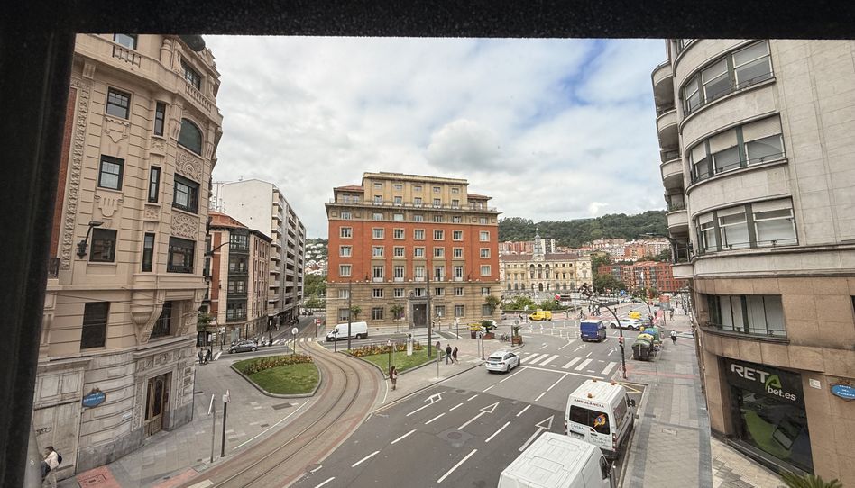 Flat for sale in Villarías Kalea, 8, Plaza Circular, Bilbao - image 1 Photo 1 of Flat for sale in Villarías Kalea, 8, Plaza Circular, Bilbao