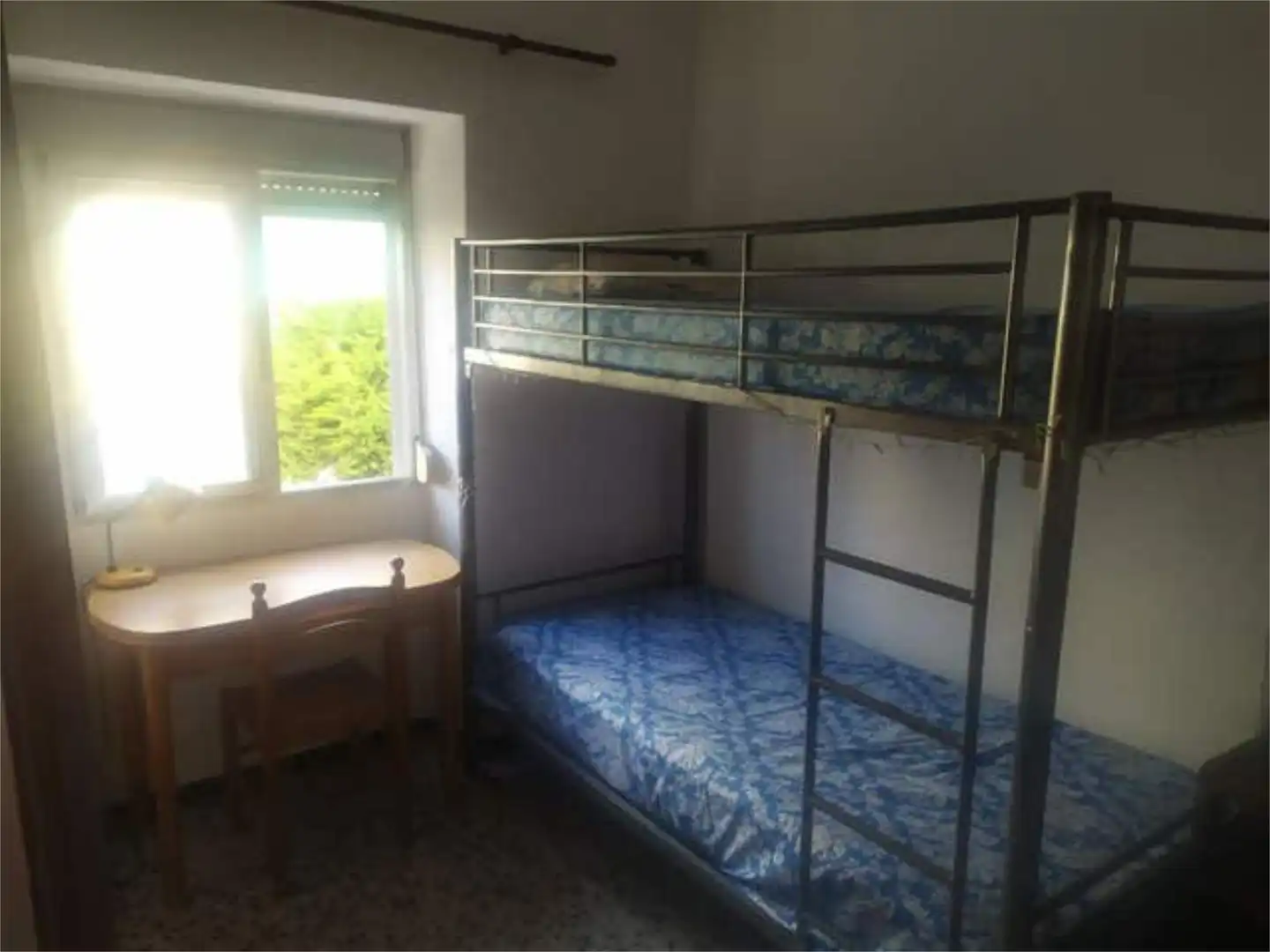 Wohnung zur Miete in Ciudad de Asís Schlafzimmer von Wohnung zur Miete in Alicante / Alacant mit Möbliert