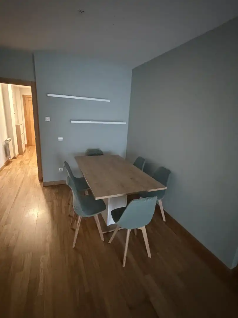 Piso en venta en Camino Ocaña, 406, Ontígola Comedor de Piso en venta en Ontígola con Aire acondicionado, Calefacción y Parquet