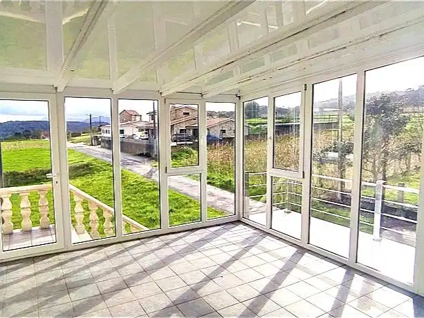 Casa o chalet en venta en AC-550, 6, Noia Terraza de Casa o chalet en venta en Noia con Calefacción, Jardín privado y Parquet