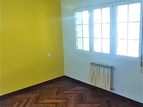 Casa o chalet en venta en AC-550, 6, Noia Habitación de Casa o chalet en venta en Noia con Calefacción, Jardín privado y Parquet