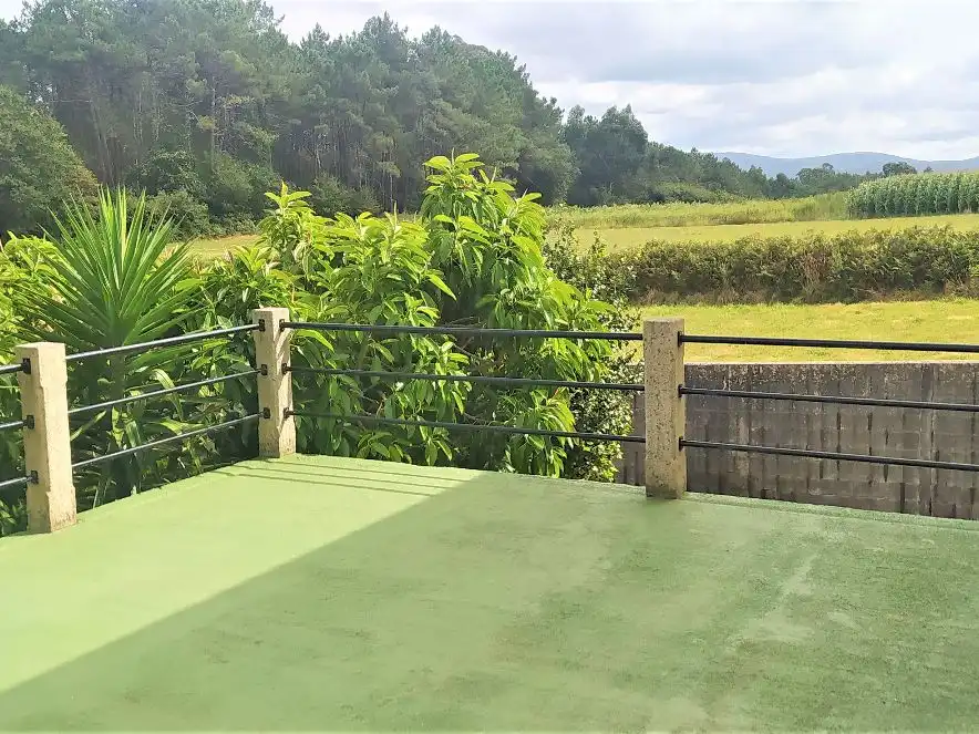 Casa o chalet en venta en AC-550, 6, Noia Terraza de Casa o chalet en venta en Noia con Calefacción, Jardín privado y Parquet