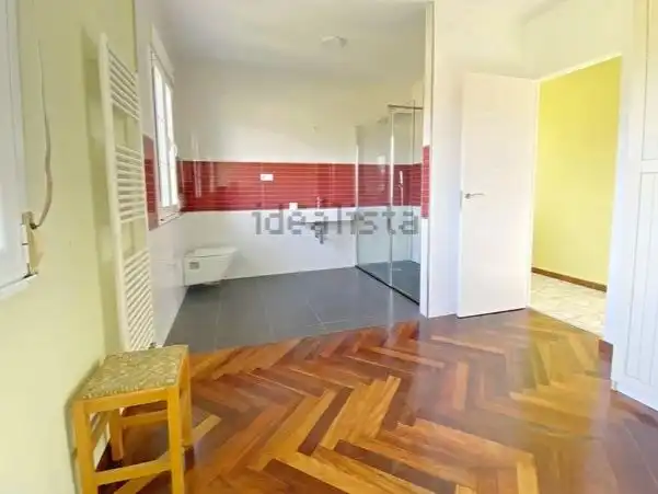 Casa o chalet en venta en AC-550, 6, Noia Baño de Casa o chalet en venta en Noia con Calefacción, Jardín privado y Parquet