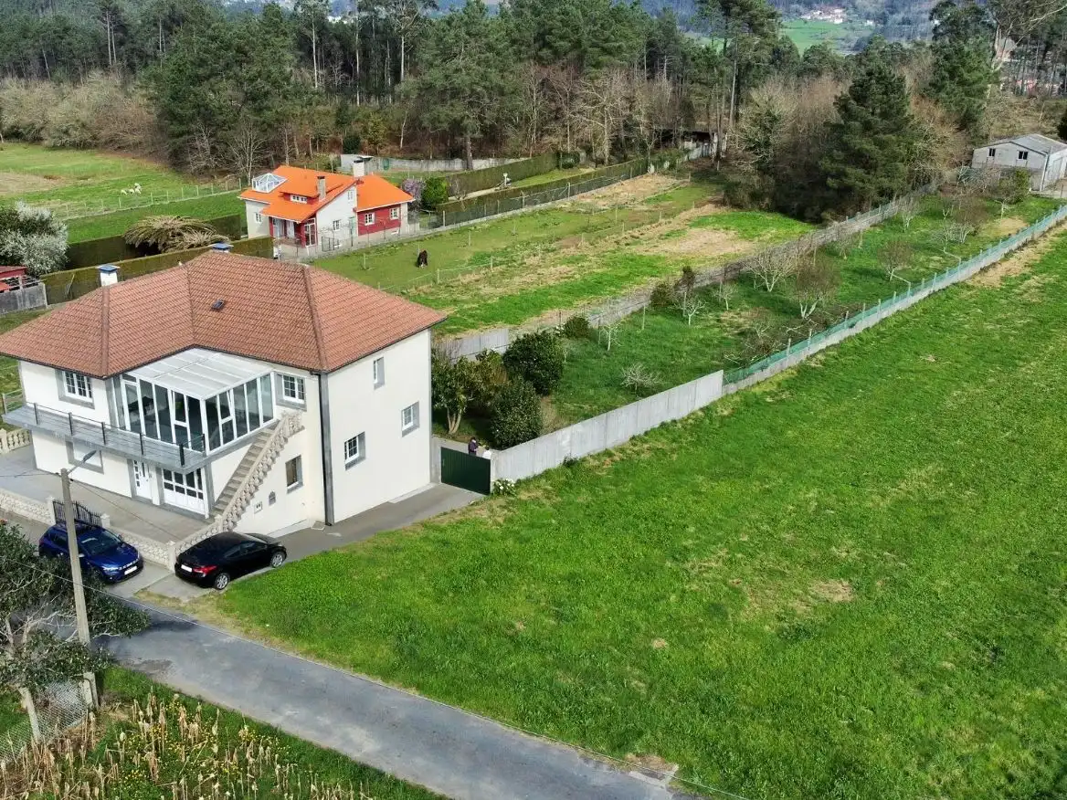 Casa o chalet en venta en AC-550, 6, Noia Casa o chalet en venta en Noia con Calefacción, Jardín privado y Parquet