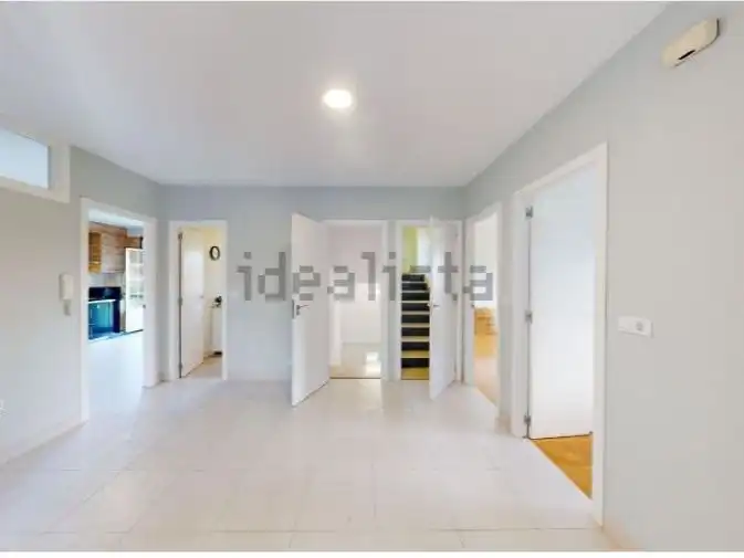 Casa o chalet en venta en AC-550, 6, Noia Casa o chalet en venta en Noia con Calefacción, Jardín privado y Parquet