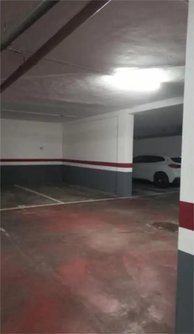 Parkplatz von Garage zur Miete in  Palma de Mallorca