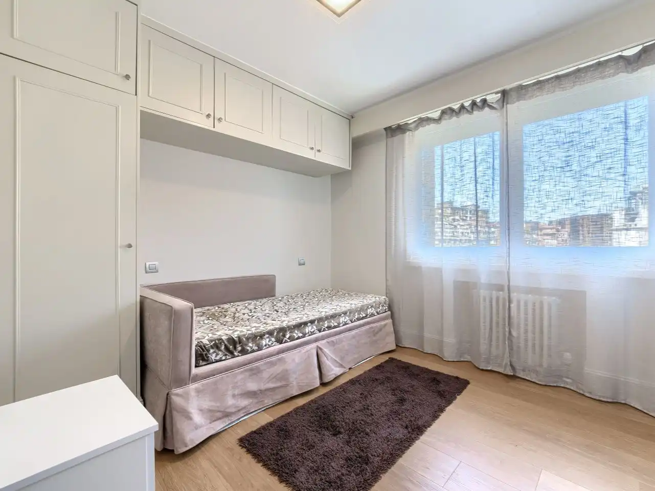 Wohnung zum Verkauf in Autonomia Kalea, 53, Ametzola Schlafzimmer von Wohnung zum Verkauf in Bilbao mit Terrasse und Balkon