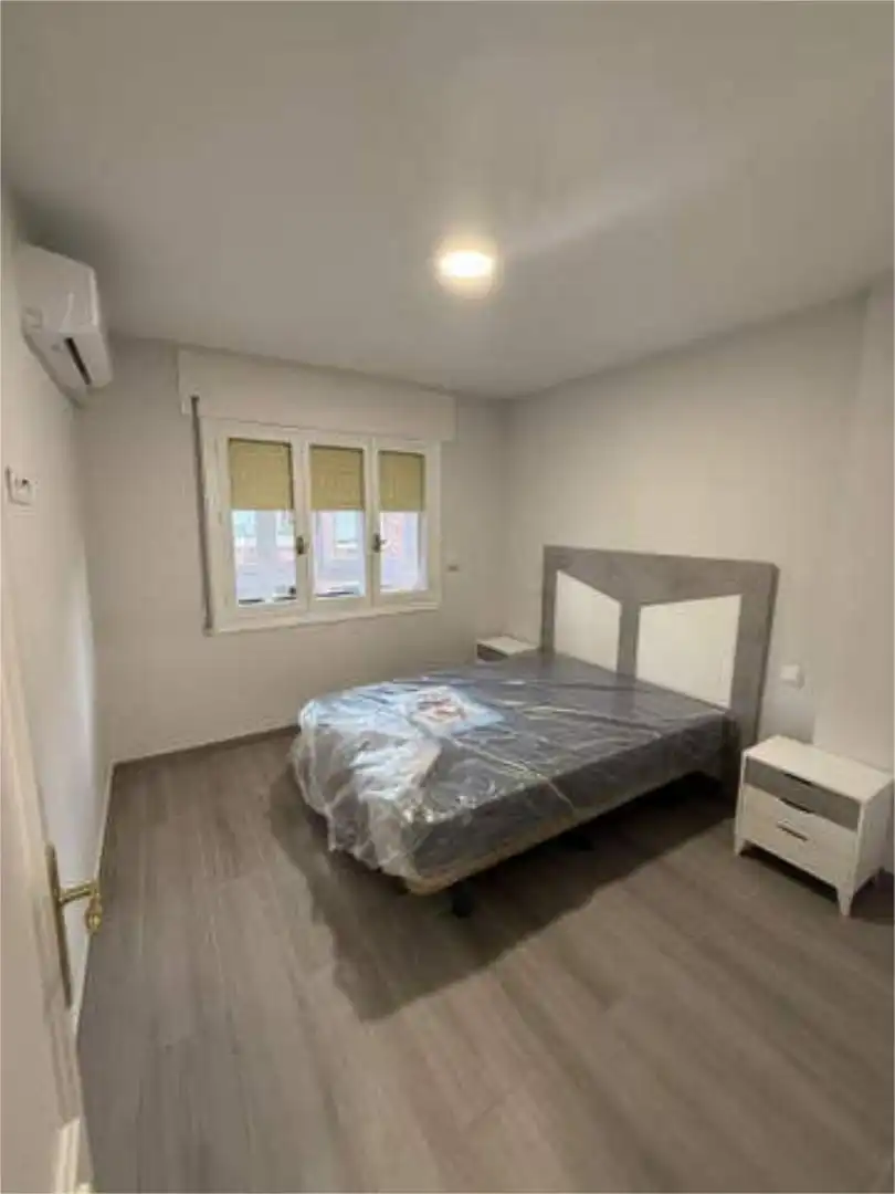 Flat for rent in El Perchel Bedroom of Flat for rent in Ciudad Real with Heating, Terrace and Furnished