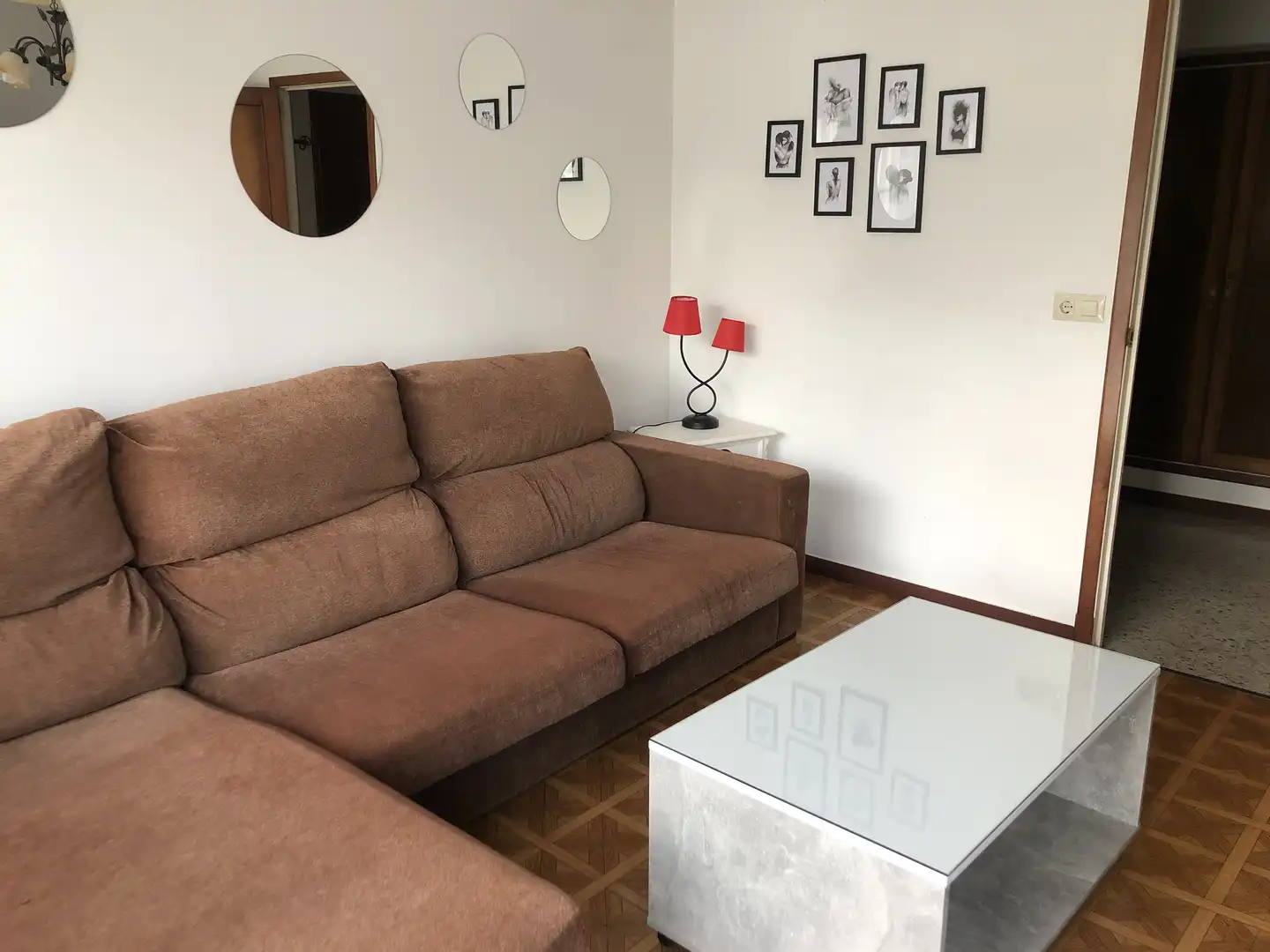 Wohnung zur Miete in Rúa de Vista Alegre, 88, Campus Norte - San Caetano Wohnzimmer von Wohnung zur Miete in Santiago de Compostela mit Balkon