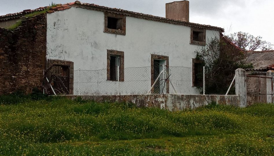 Finca rústica en venta en Calle Constitución, 2, Aldeacentenera, Cáceres - imagen 1 Foto 1 de Finca rústica en venta en Calle Constitución, 2, Aldeacentenera, Cáceres