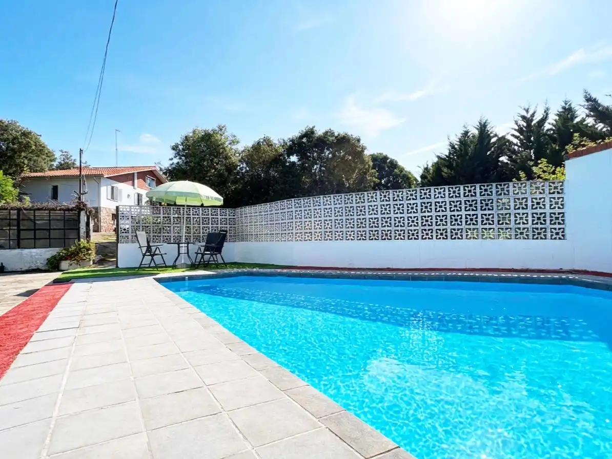 Piso en venta en GI-3811, 6, Zumaia Piscina de Piso en venta en Zumaia con Calefacción, Jardín privado y Terraza